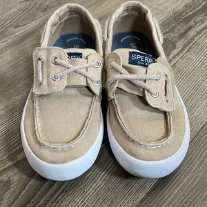 Boy Sperry boat shoe
